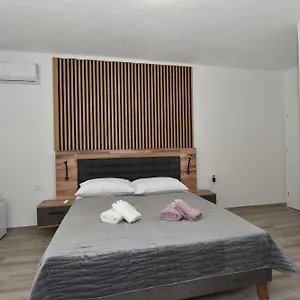 Apartment Sofia's &, Zadar